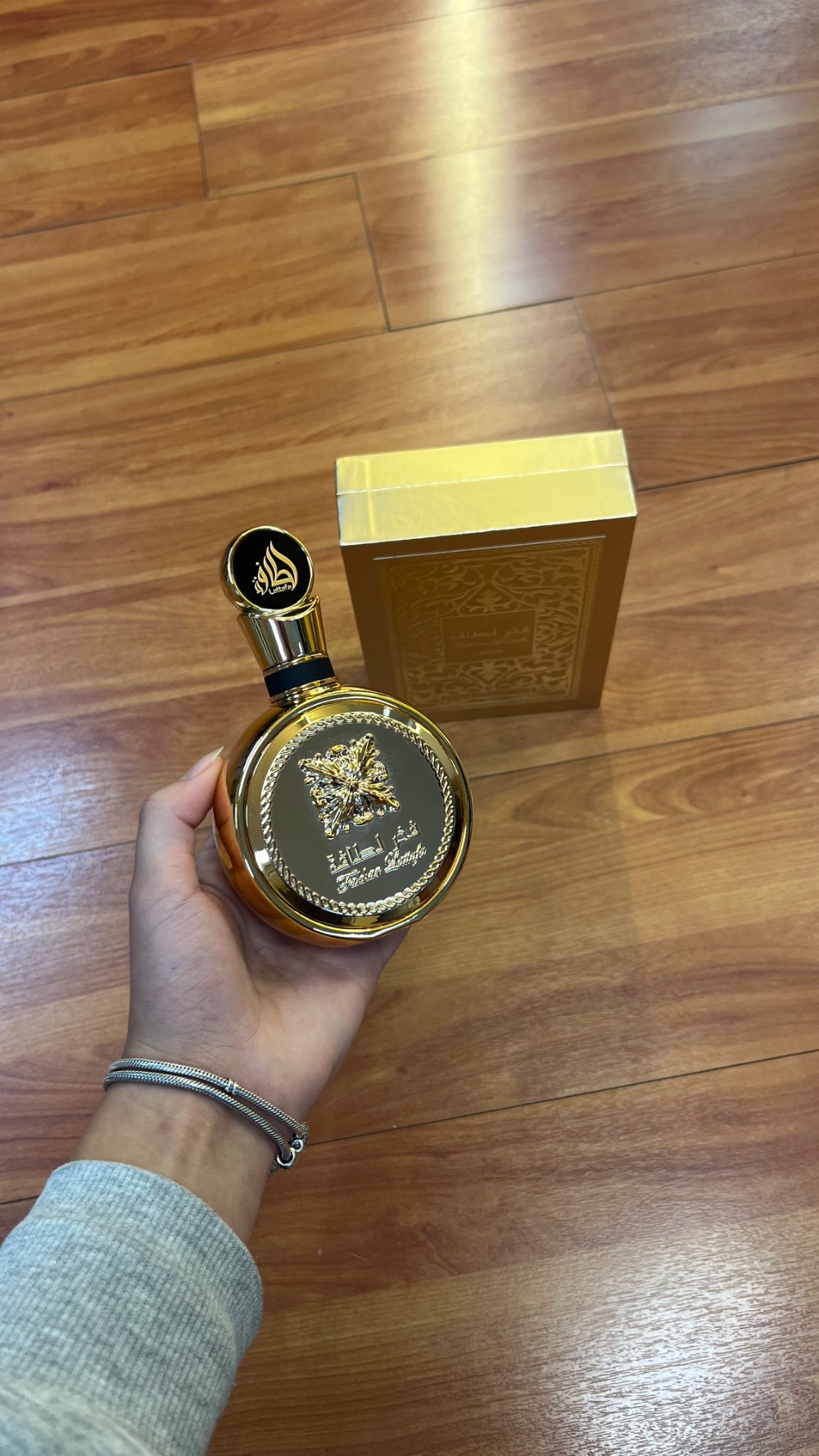 Perfume Lattafa Fakhar Extrait Gold 100 ml — único, Novo