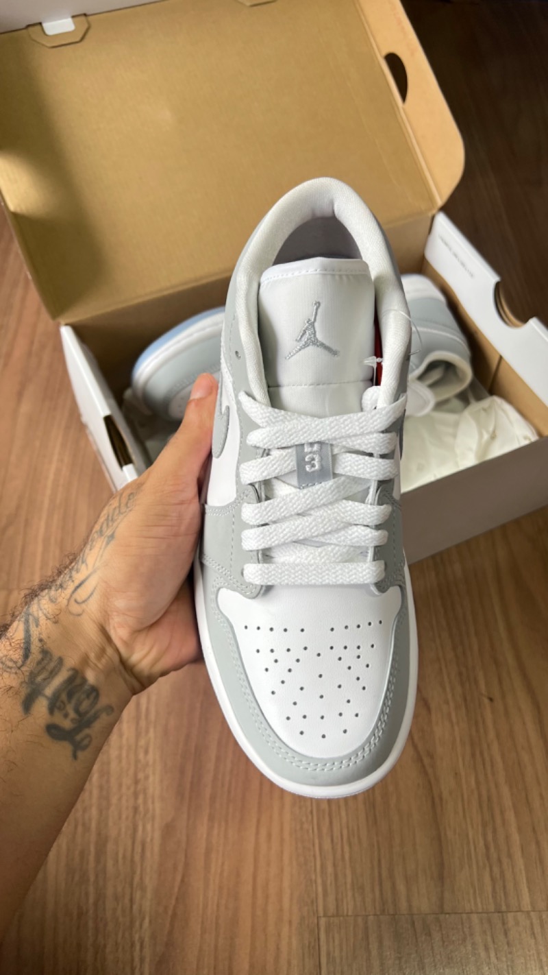 Foto 3 de Air Jordan 1 Low Wolf Grey — 35.5, Novo