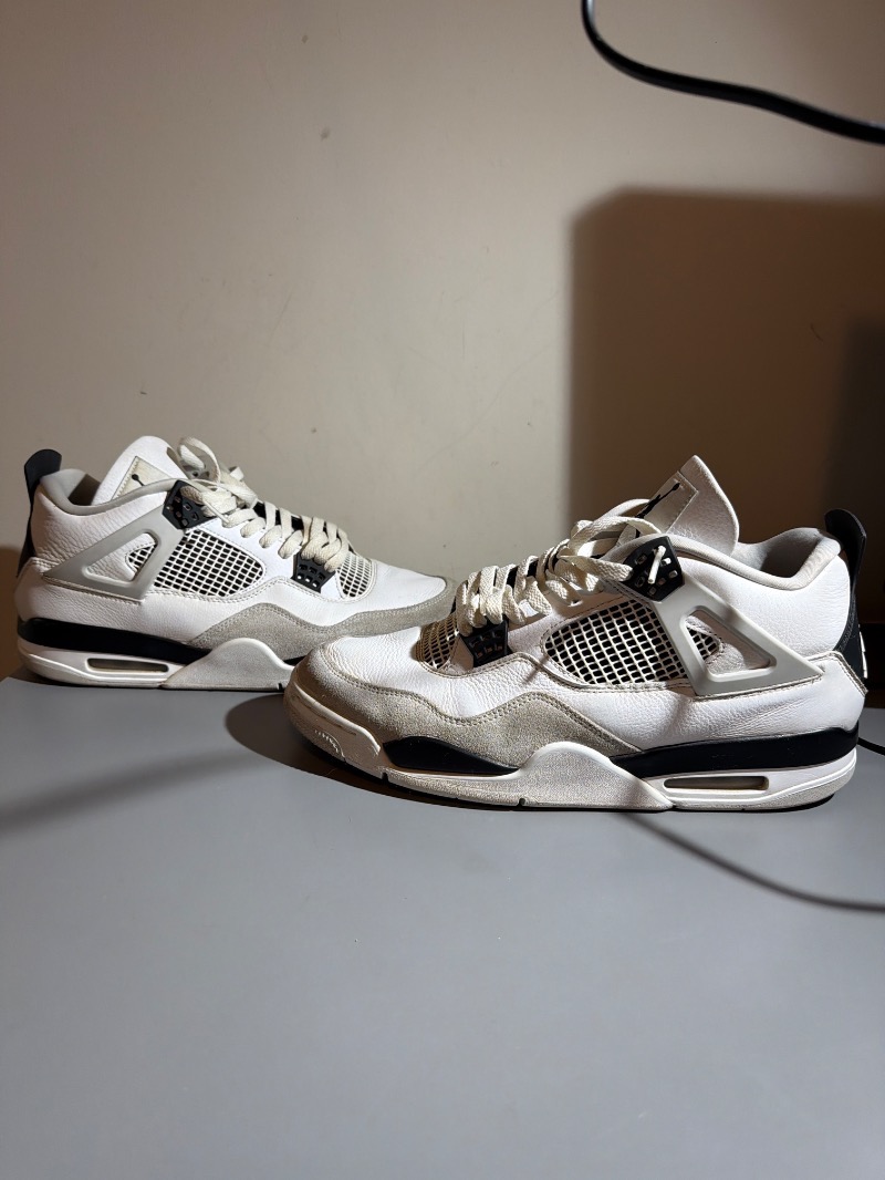 Foto 2 de Air Jordan 4 Military Black — 45, Usado