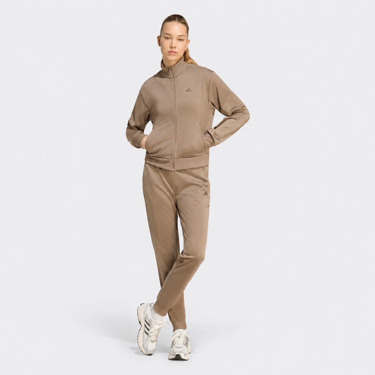 Agasalho Adidas Feelcozy I Feminino Marrom