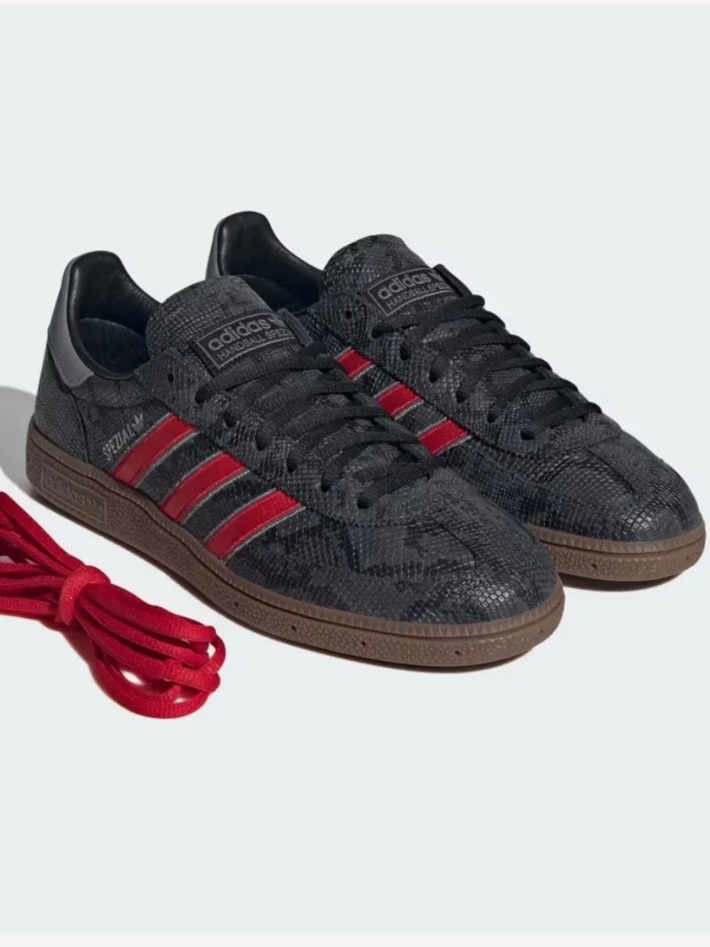 adidas Handball Spezial Core Black Better Scarlet Grey Three — 39 / 40 / 41 / 42 / 43, Novo