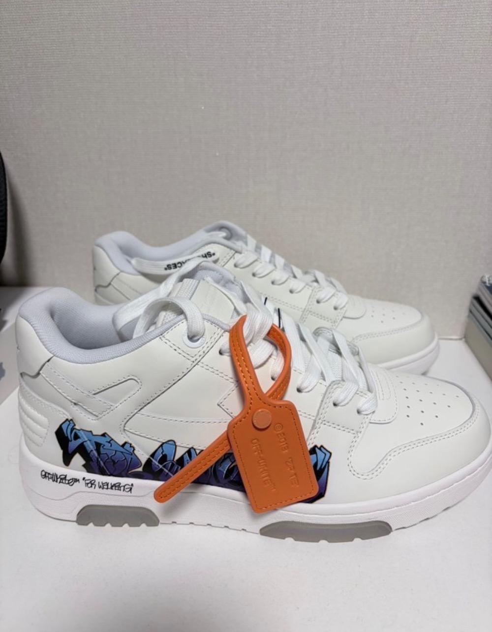 Off White Out of Office For Walking Art White — 43, Novo