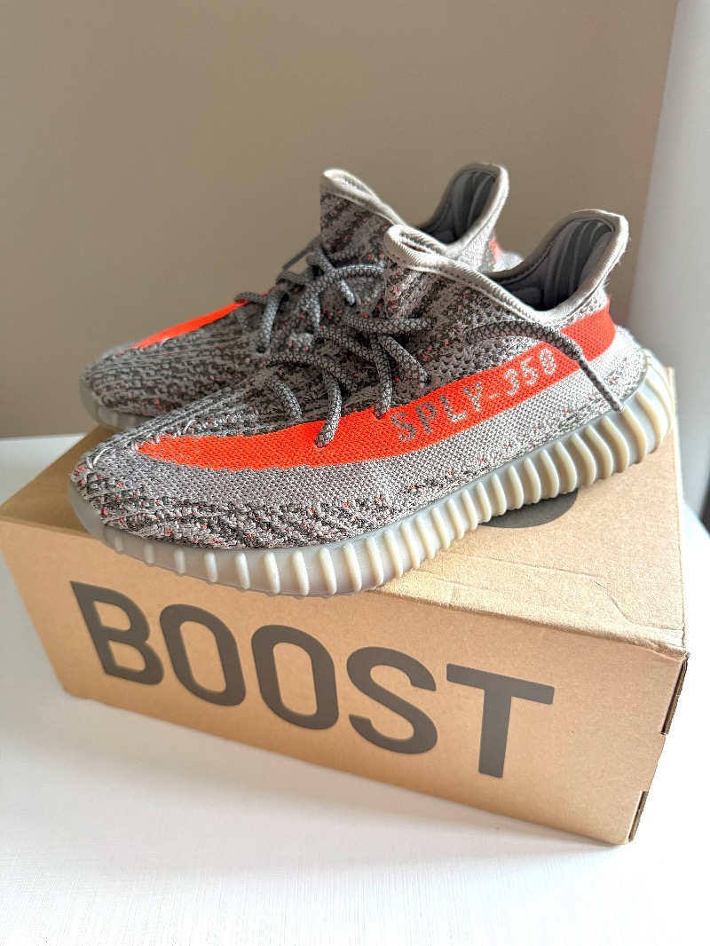 Foto 3 de Yeezy Boost 350 v2 Beluga Reflective — 36, Usado