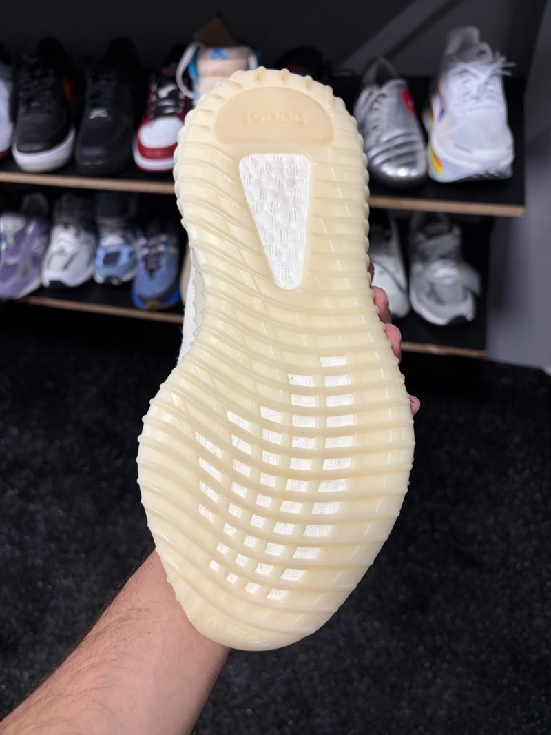 Foto 5 de Yeezy Boost 350 V2 Bone — 37, Novo