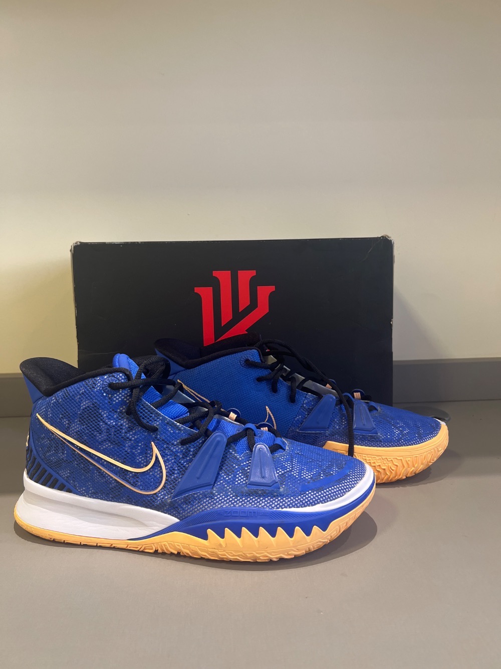 Nike Kyrie 7 Play For The Future Orange — 44, Novo