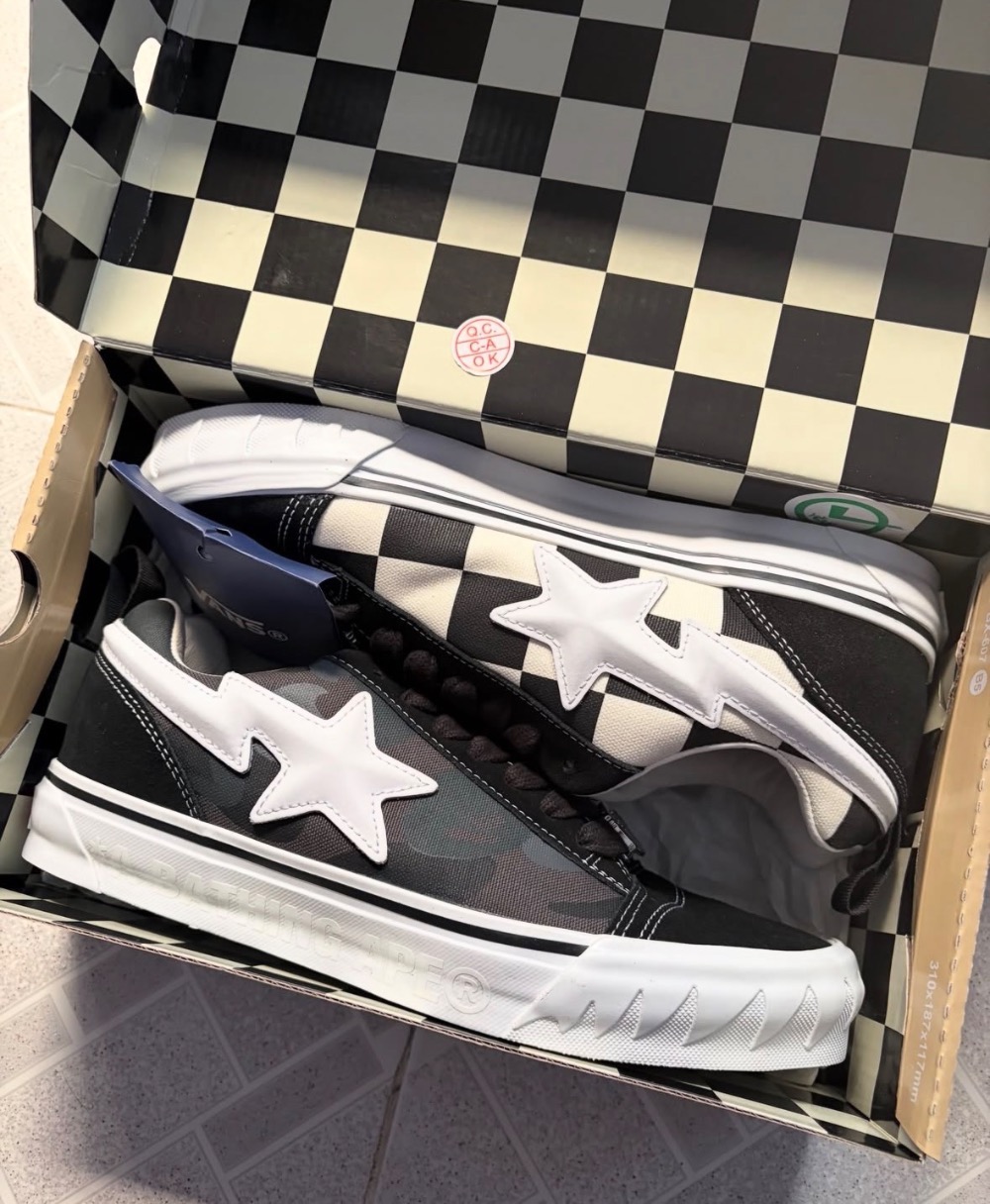 BAPE x Vans Premium Knu Skool Camo Black — 38 / 39 / 40 / 41, Novo