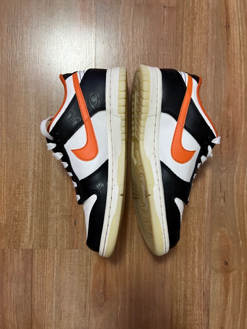 Foto 3 de Nike Dunk Low Halloween — 35, Usado