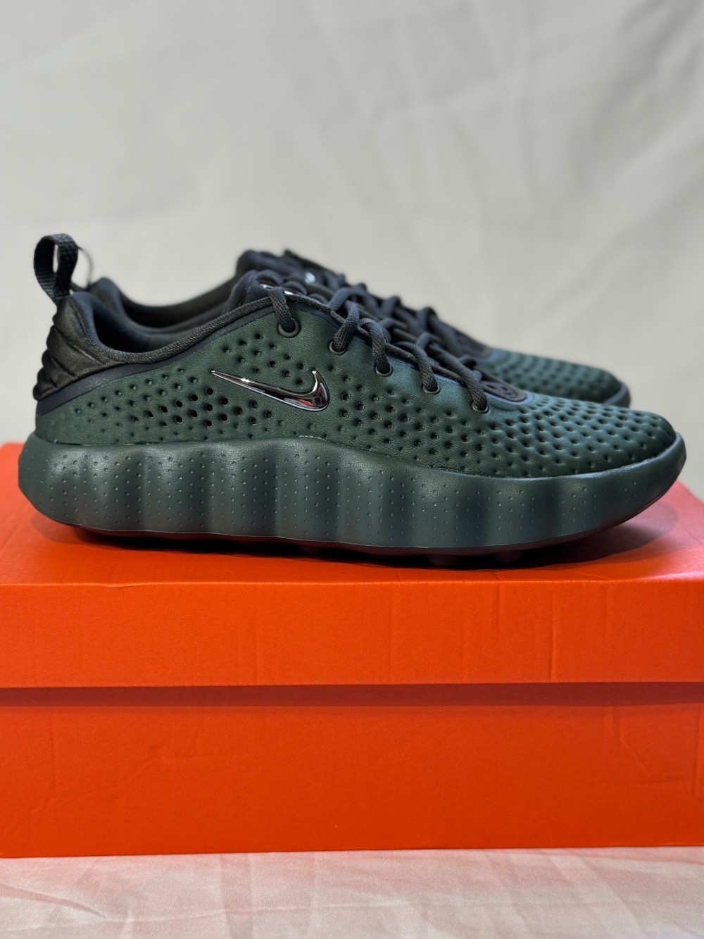 Nike Mind 002 Camo Green Phantom Newsprint — 41, Novo