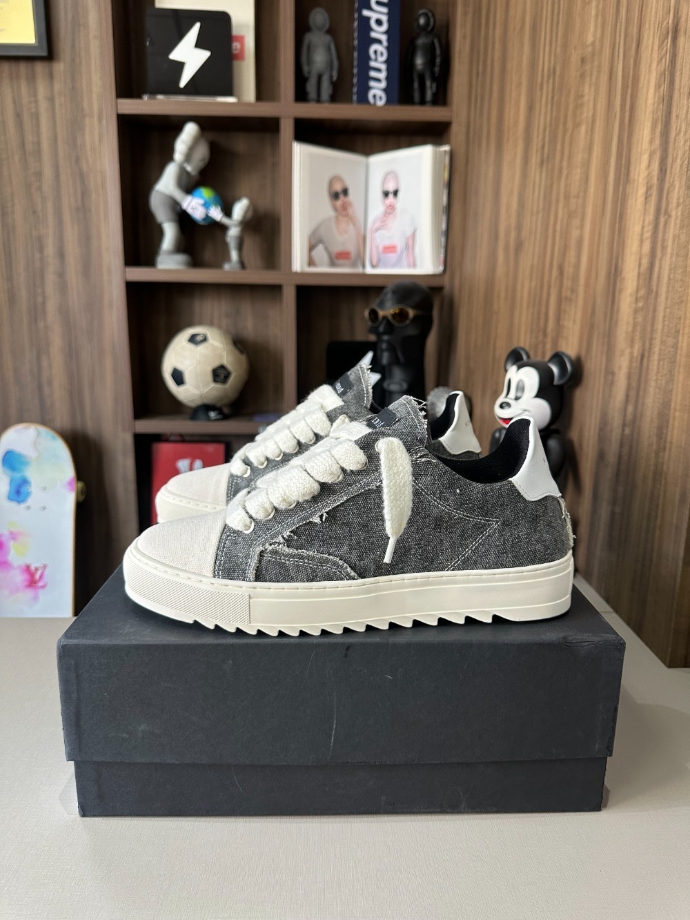 Numeris Atelier Denim Grey — 43, Novo