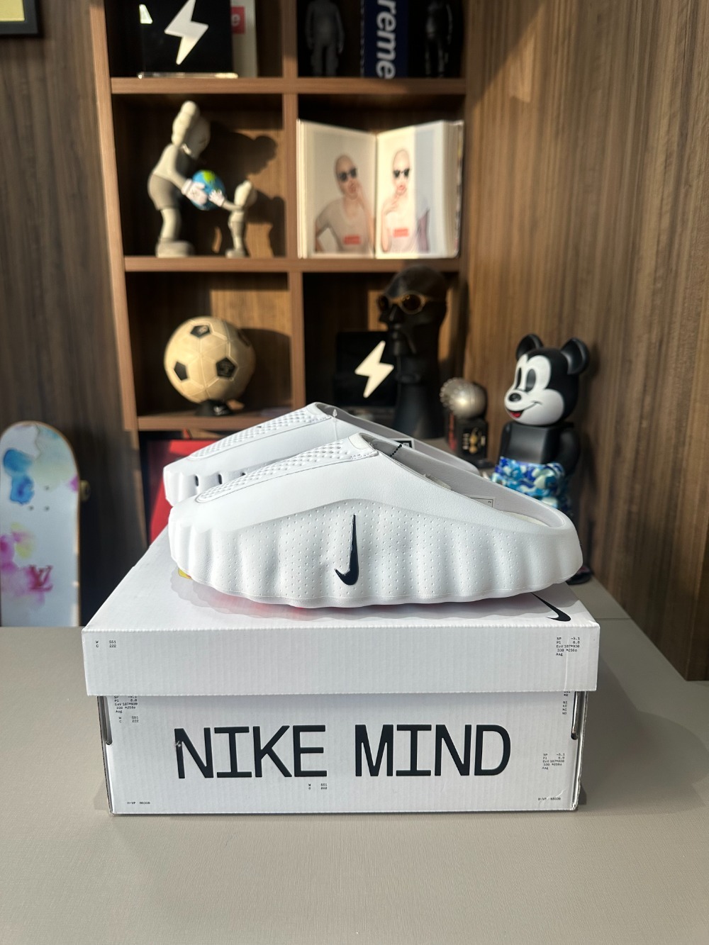 Nike Mind 001 USA White Speed Red — 39.5, Novo