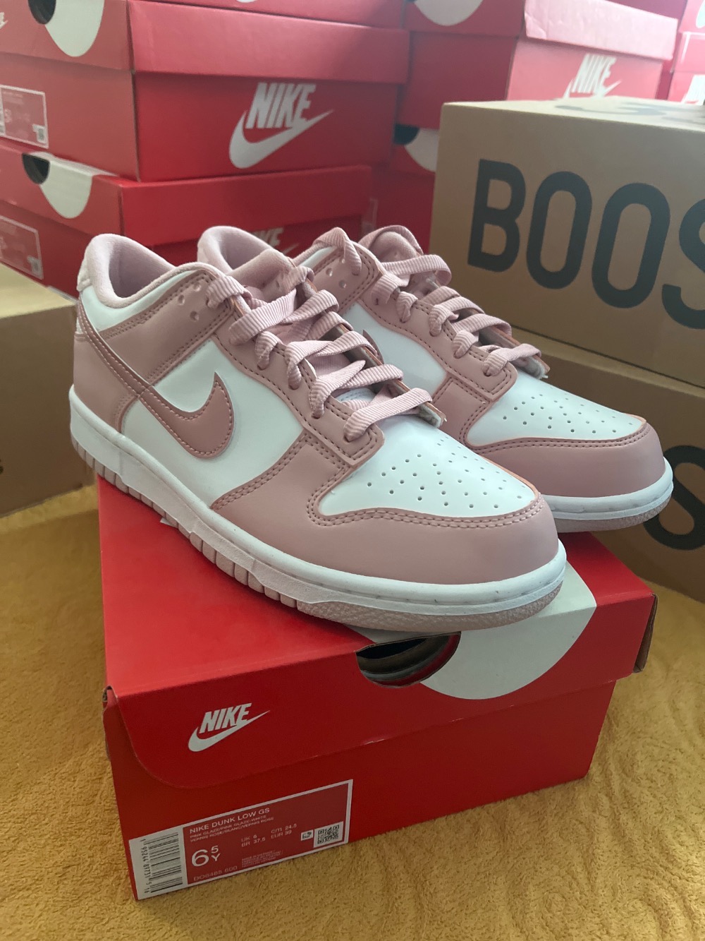 Nike Dunk Low GS Pink Velvet — 35.5, Novo