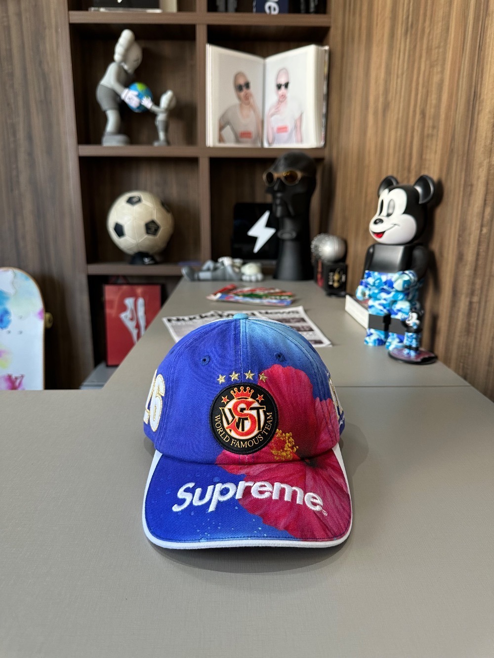 Fiji x Supreme Boné 6-Panel Multicolor SS26-W18 — Único, Novo