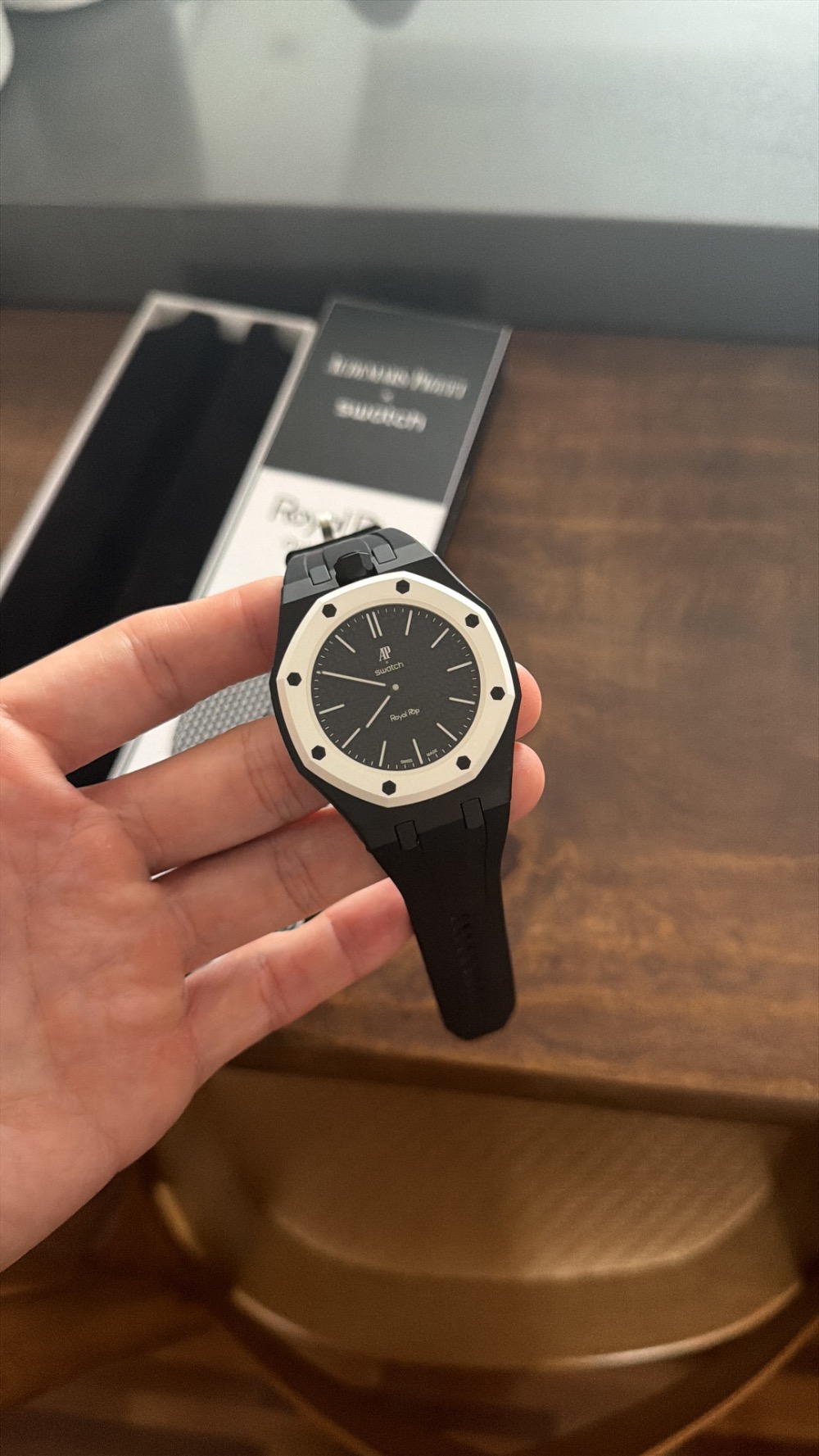 Audemars Piguet x Swatch Relógio Royal Pop OCHO NEGRO 40 mm — Único, Novo
