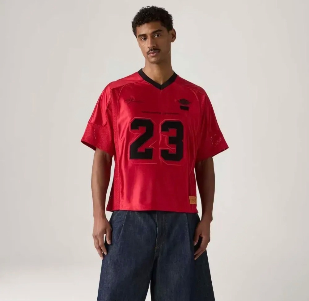 Levi's x Air Jordan Camiseta Footbal Red — M, Novo