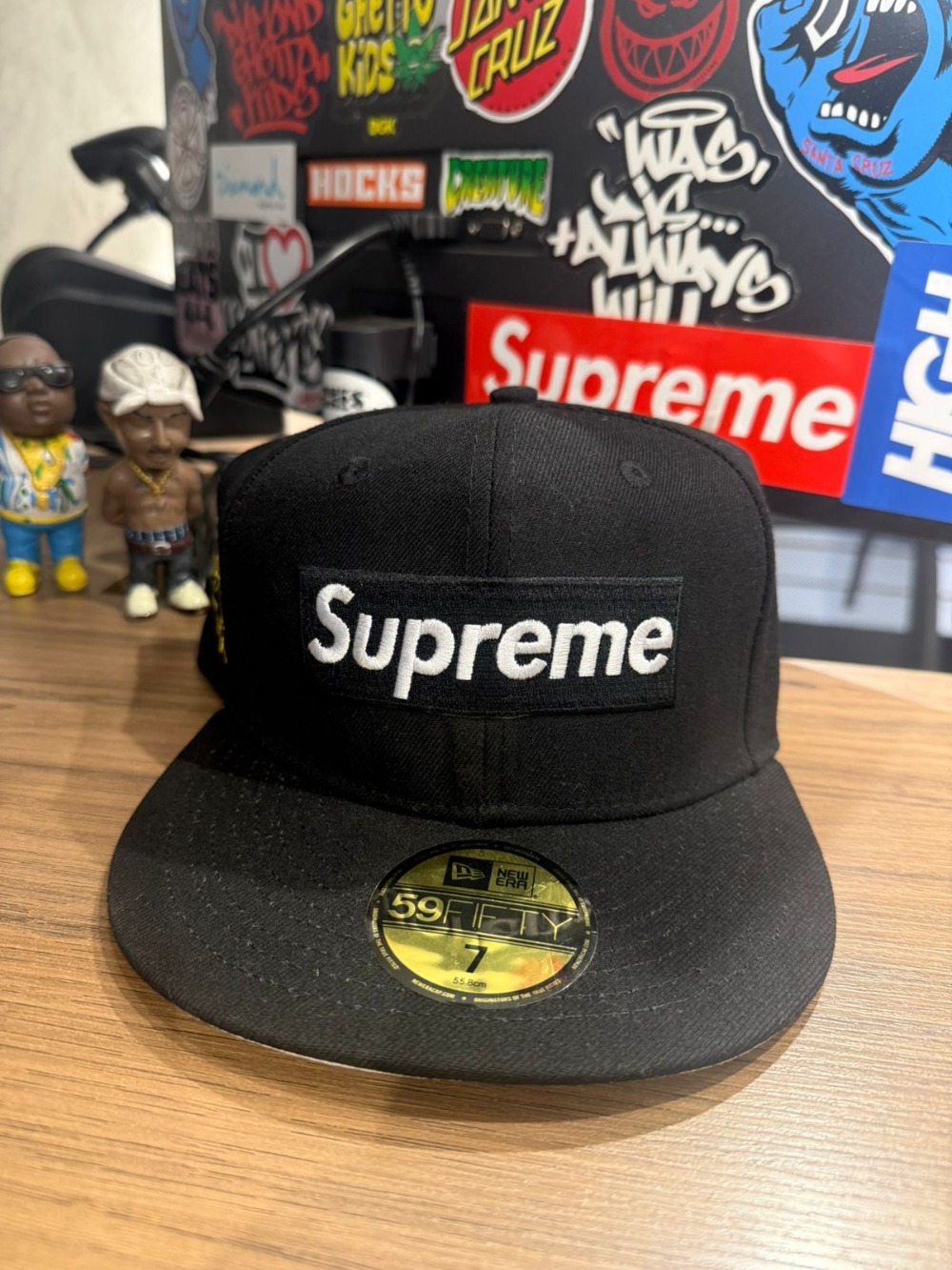 New Era x Boné Supreme Rings Box Logo Black SS26-W14 — 7, Usado