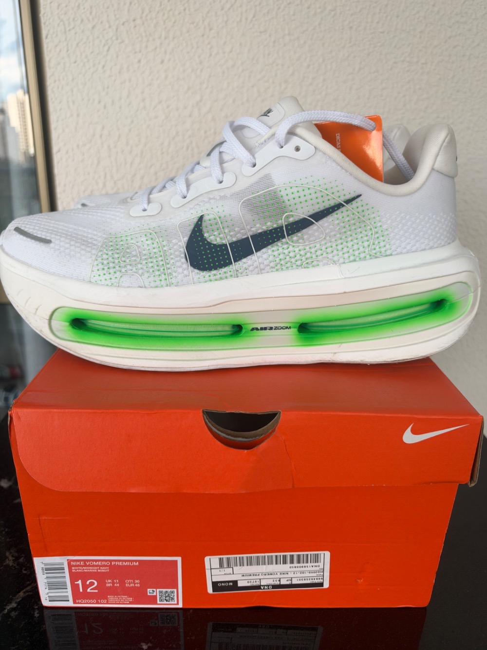 Nike Vomero Premium Green Spark — 44, Novo
