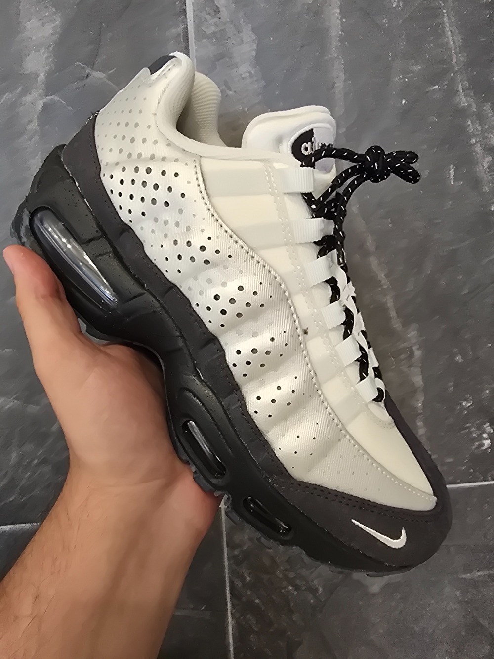 Nike Air Max 95 OG Big Bubble Family Reunion Seongsu — 37 / 38 / 39 / 40 / 41 / 42, Novo