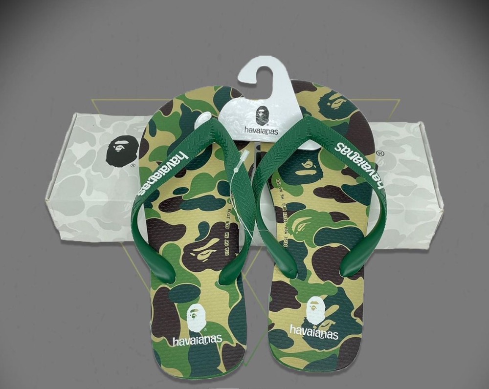 Bape x Havaianas Green Camo — 35, Novo