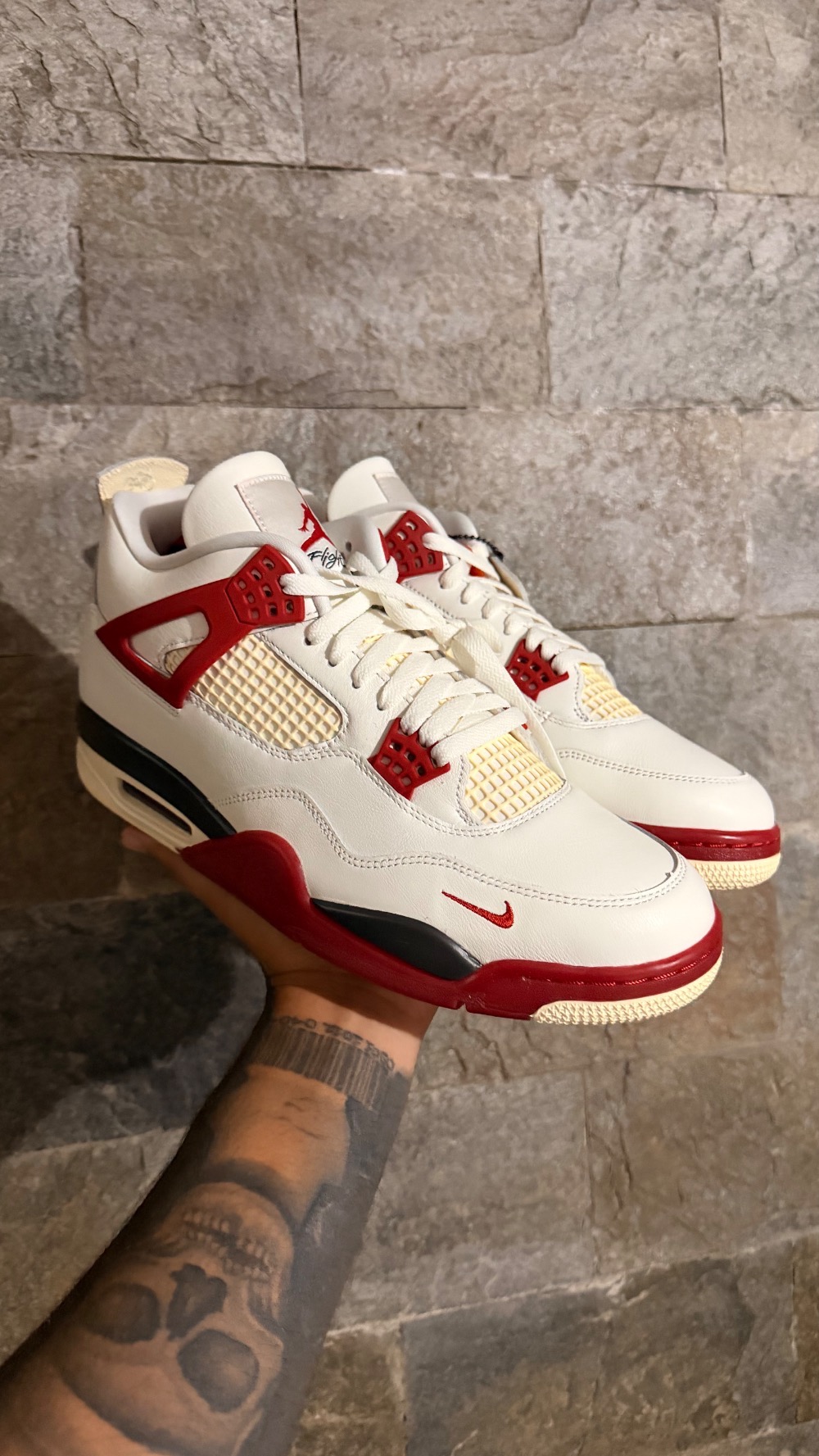 Nigel Sylvester x Air Jordan 4 Brick After Brick — 44, Novo