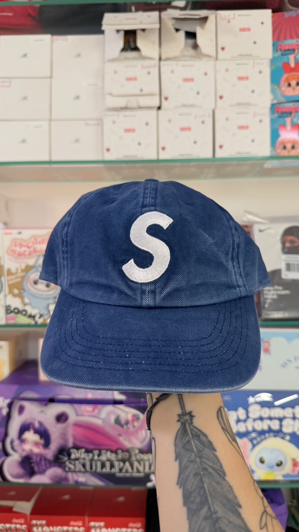 Boné Supreme Washed Canvas S Logo 6-Panel Navy FW26-W3 — Único, Novo