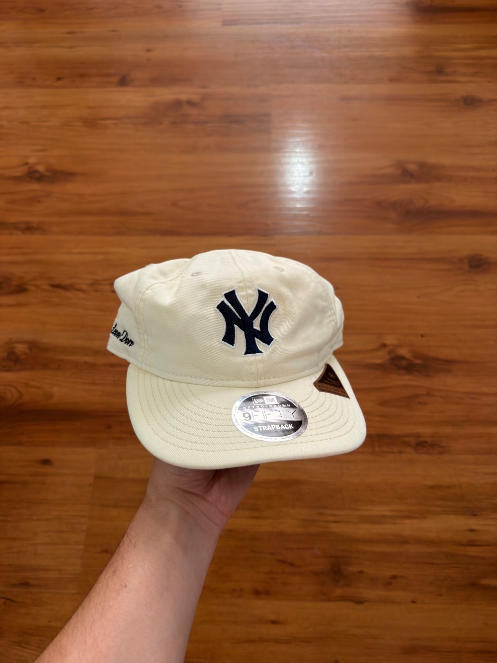 New Era x Aimé Leon Dore Boné Yankees Retro Fit Pristine Off White — Único, Novo