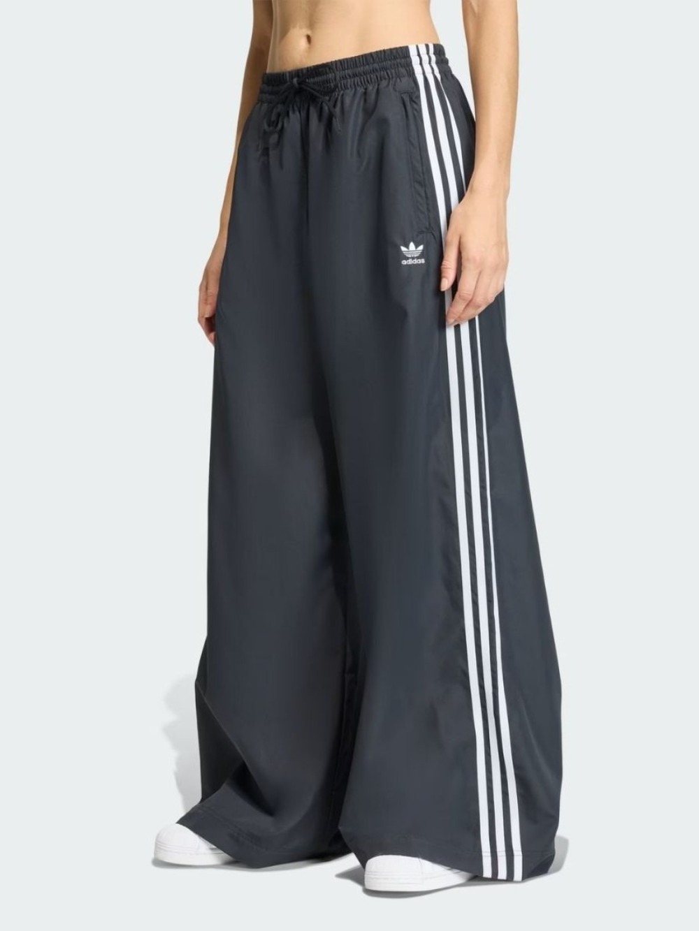 Calça adidas Firebird Adilenium Black White — P / G, Novo