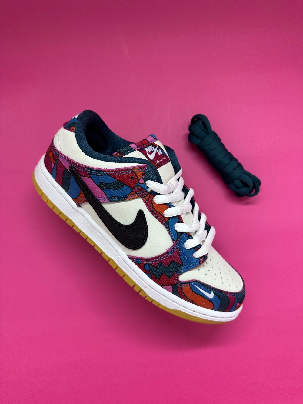 Parra x Nike SB Dunk Low Pro Abstract Art — 42, Novo