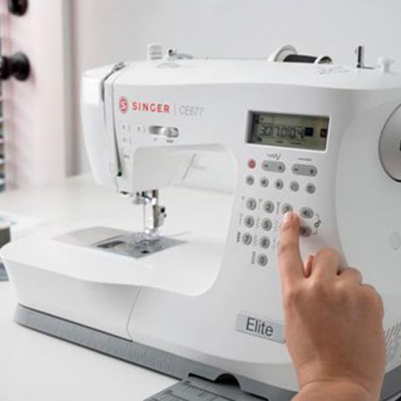 Foto 5 de Máquina de Costura Elite CE677 Bivolt