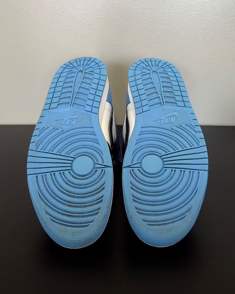 Foto 5 de Air Jordan 1 High OG UNC Toe — 42, Usado