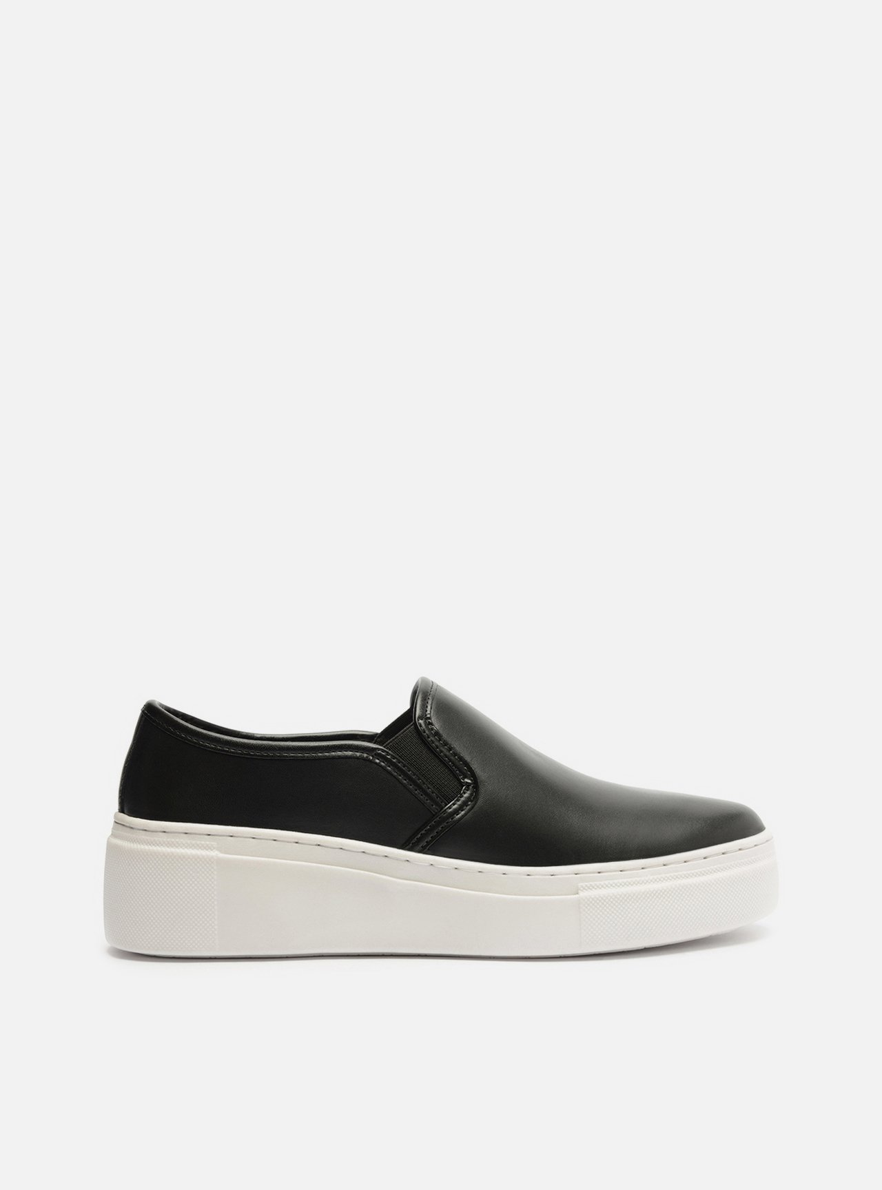 Tênis Slip On Preto Sola Alta Básico
