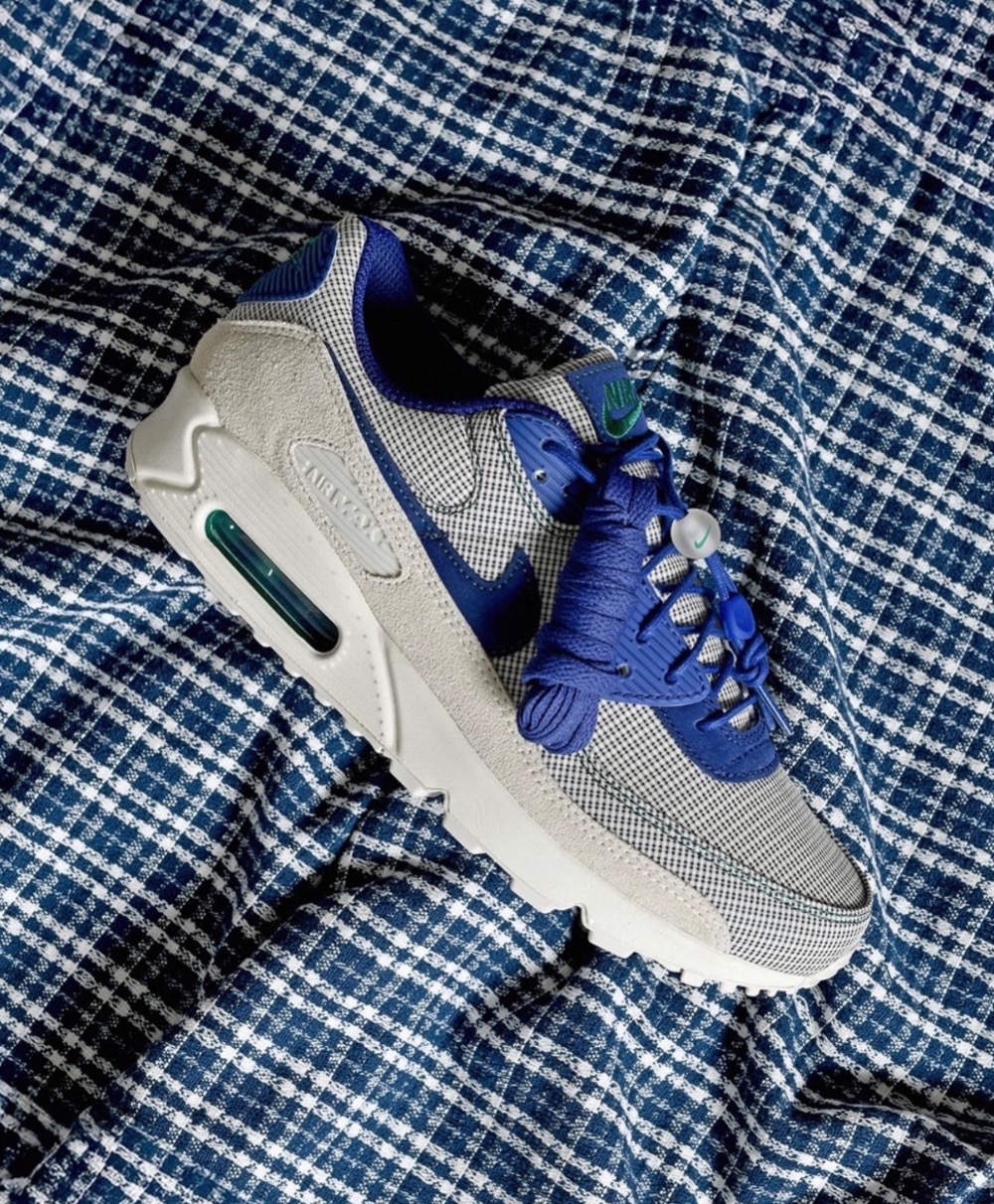 Nike Air Max 90 Coconut Milk Deep Royal Blue — 42, Novo
