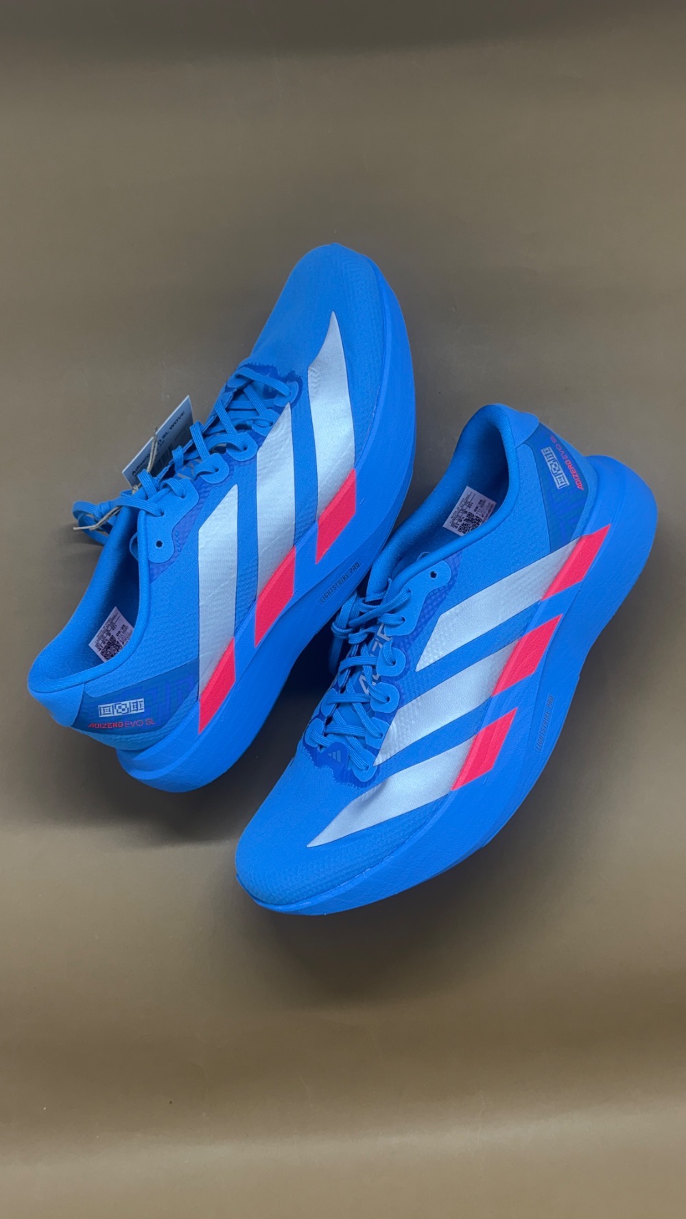 adidas Adizero EVO SL Solar Blue Silver Metallic Lucid Red — 41, Novo