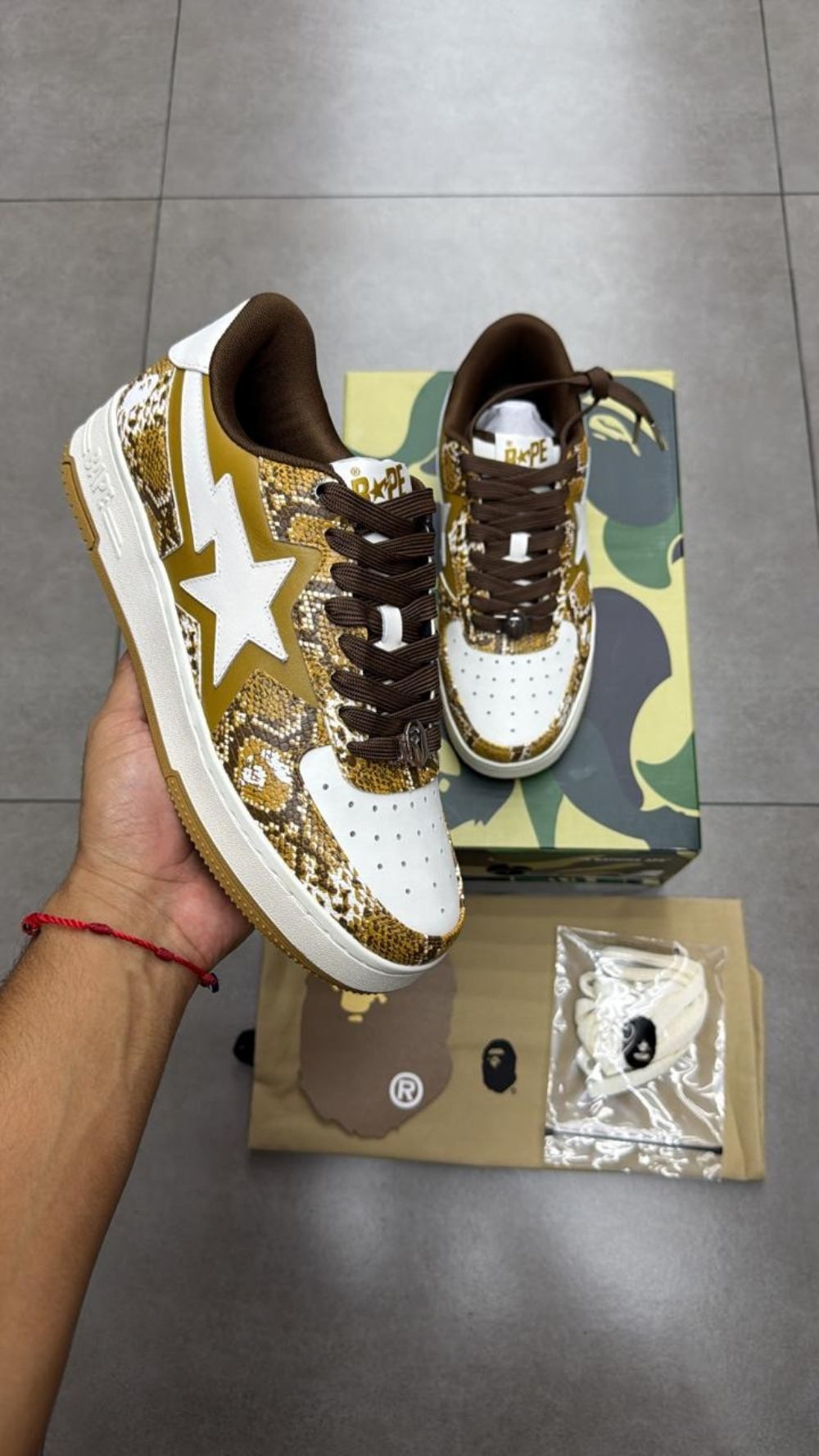 SSENSE x A Bathing Ape Bape Sta Tan Snakeskin — 44, Novo