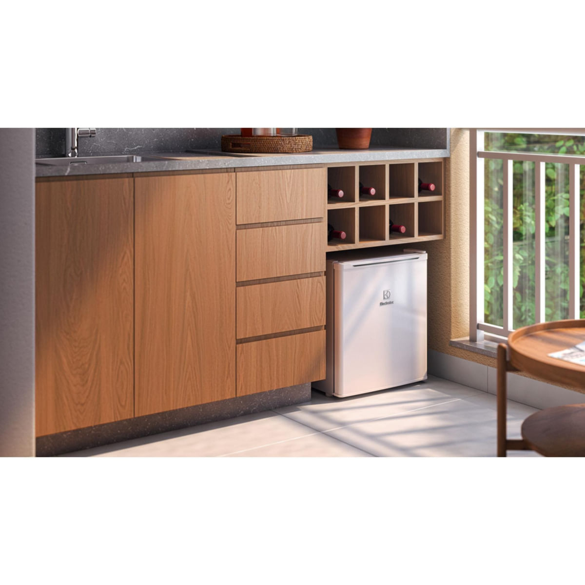 Foto 5 de Frigobar Electrolux EM50 47L Efficient Controle de Temperatura Branco Branco / 220