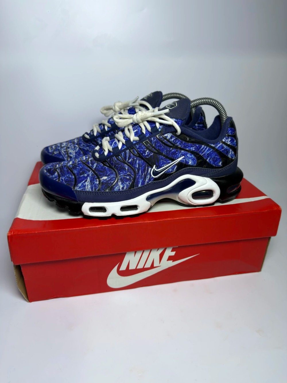 Nike Air Max Plus Shattered Ice Midnight Navy — 39, Usado