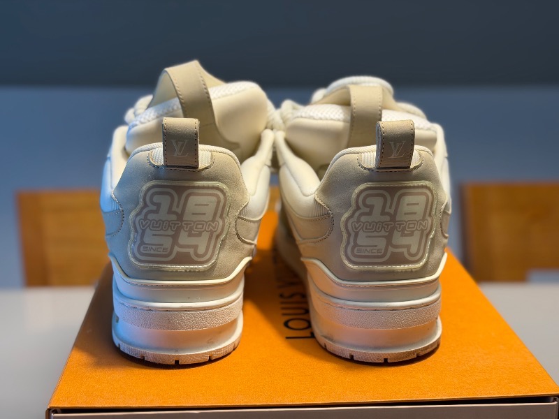 Foto 3 de Louis Vuitton LV Skate Sneaker Beige White — 41, Usado