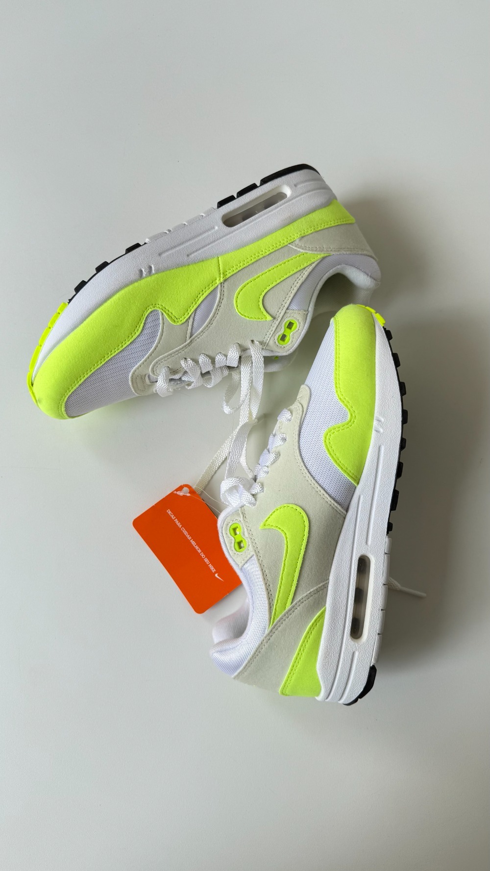 Nike Air Max 1 '87 Volt Suede — 39 / 40, Novo
