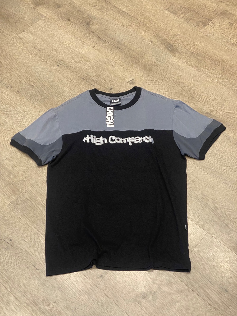 Camiseta High Company Crew Black — P / M, Novo