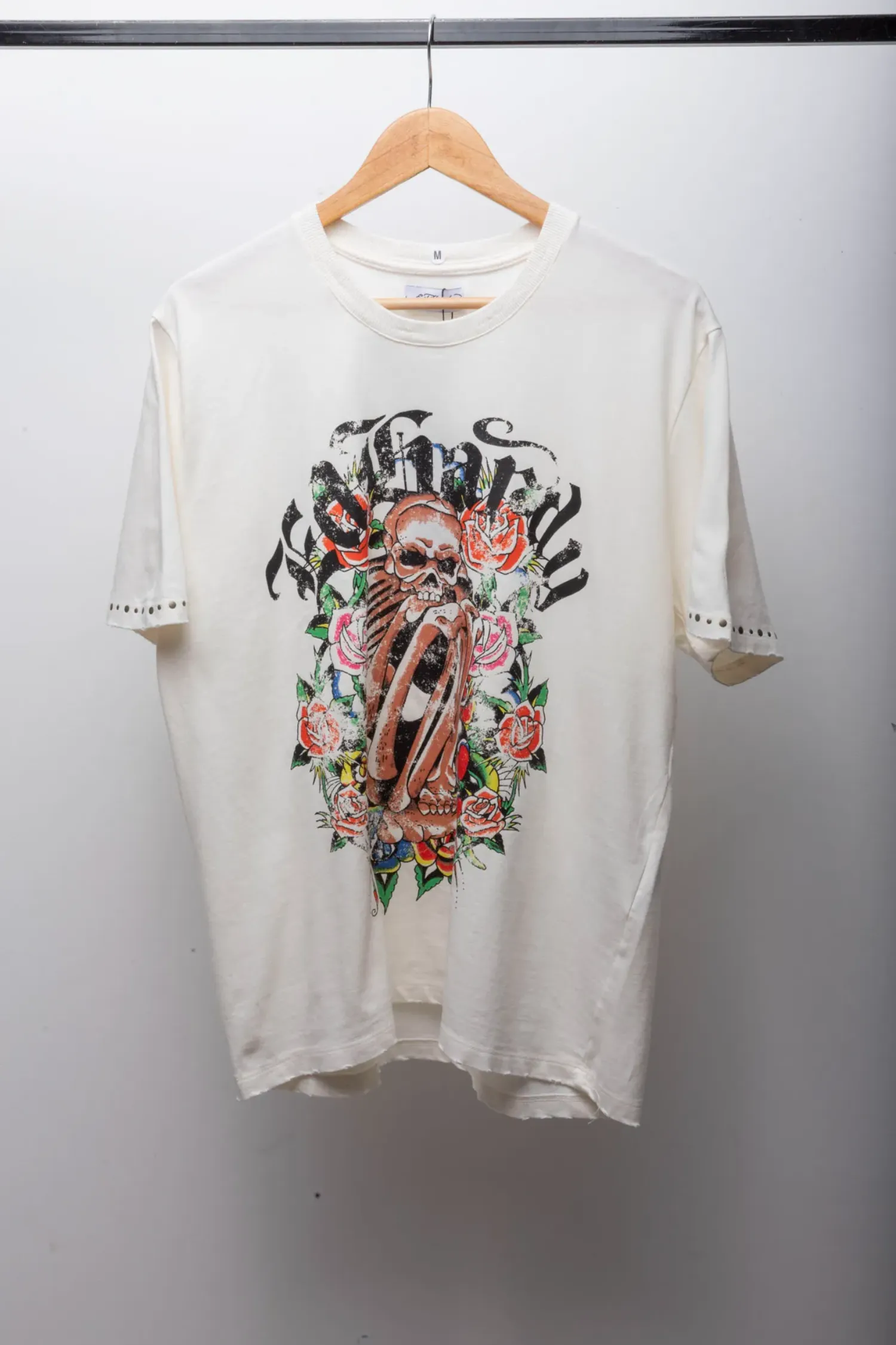 Matuê x Ed Hardy Camiseta Garden Of Bones Off White — G / XG, Novo