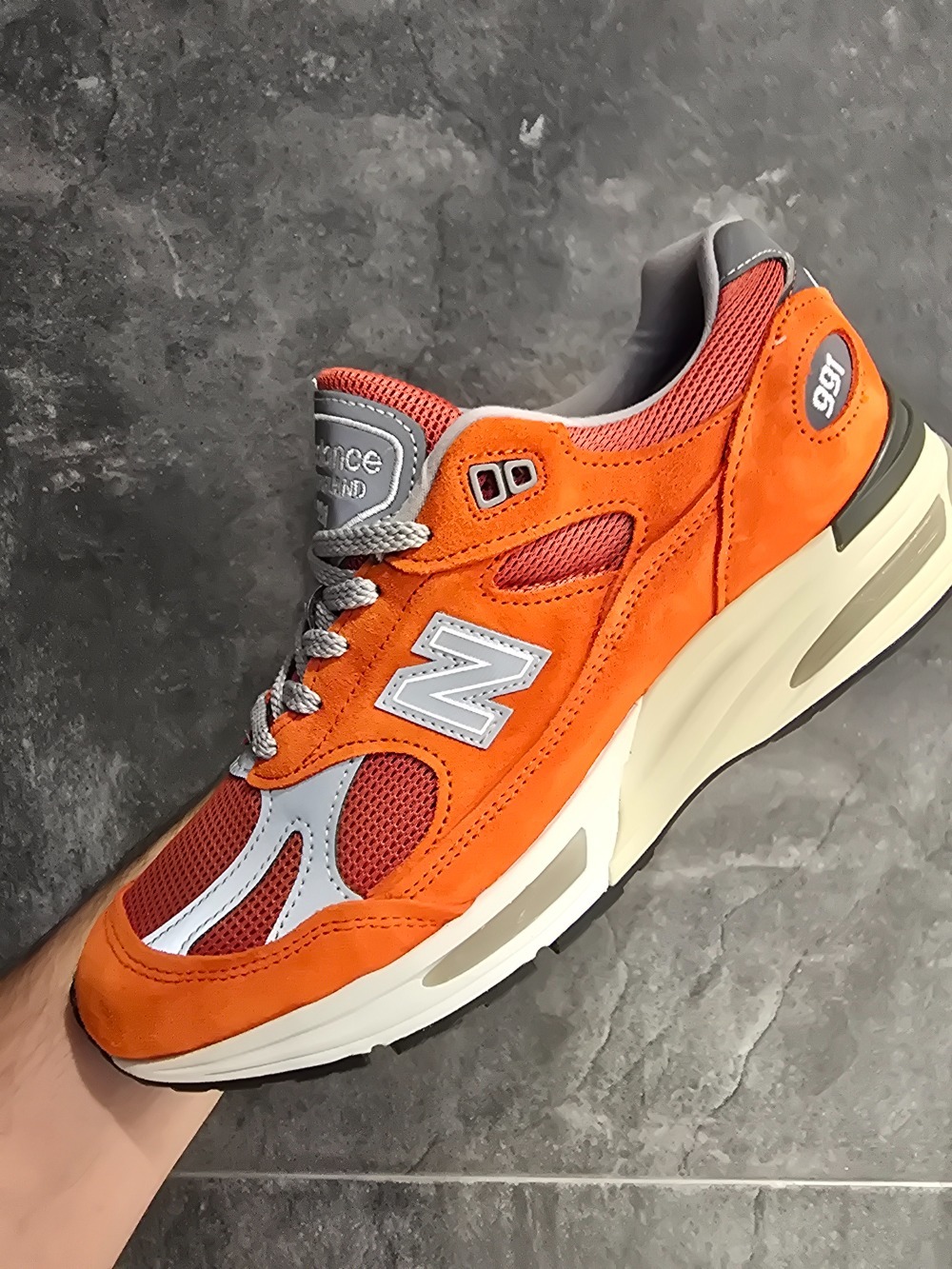 New Balance 991V2 Made in UK Grenadine — 38 / 39 / 40 / 41, Novo