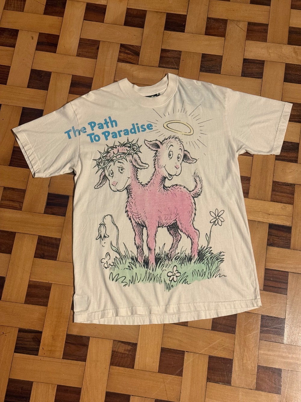 Camiseta Hellstar Paradise Lambs White — P, Novo