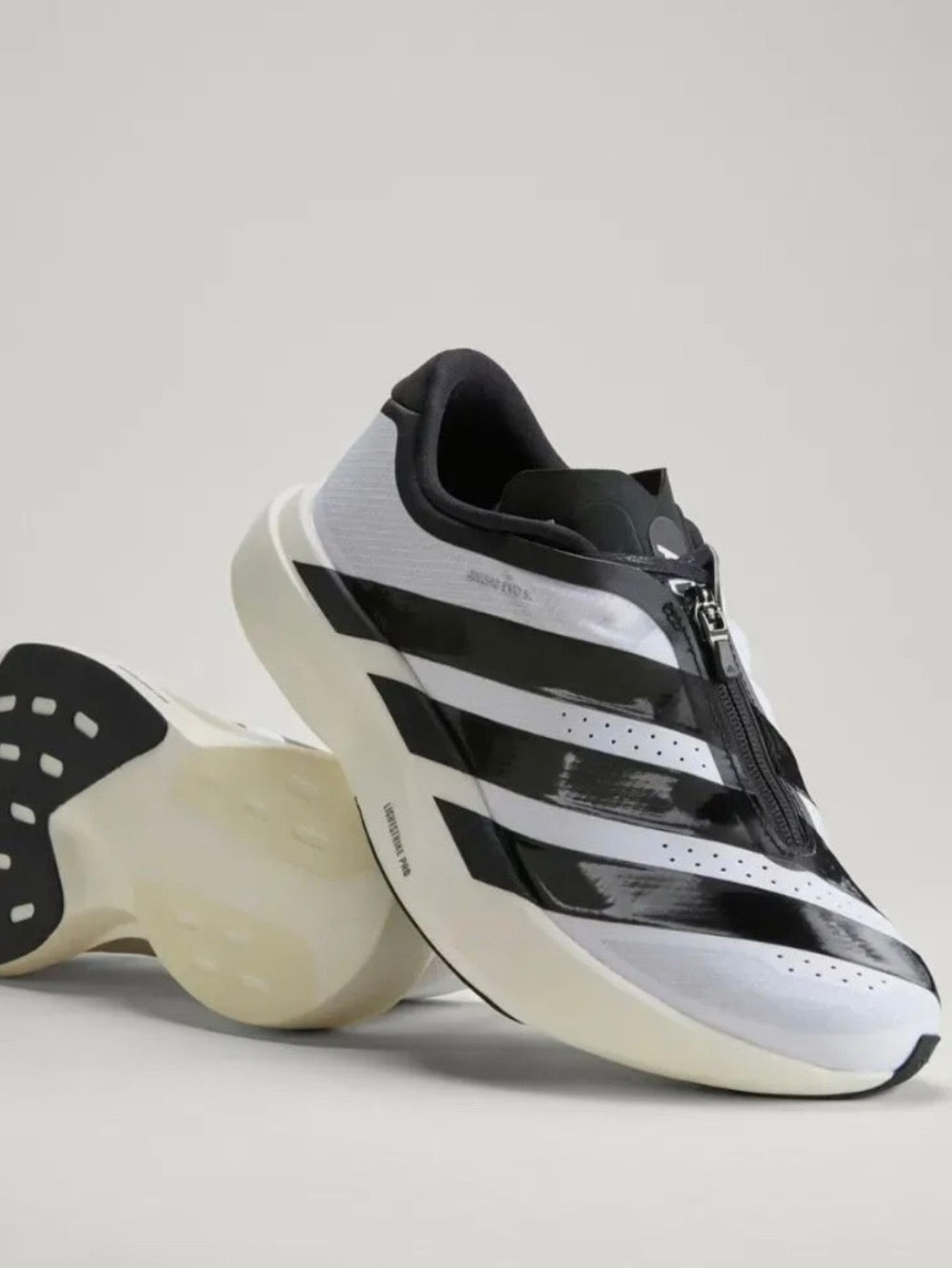 adidas Adizero EVO SL Zíper Cloud White Core Black Silver Metallic Feminino — 41, Novo