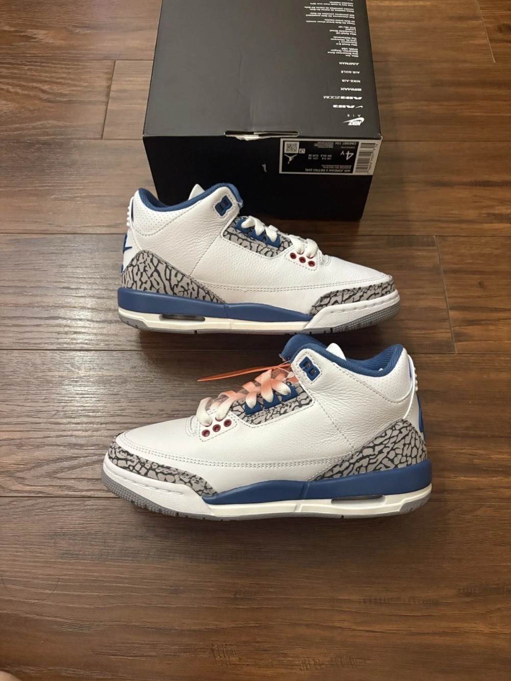Air Jordan 3 True Blue (2026) — 37, Novo