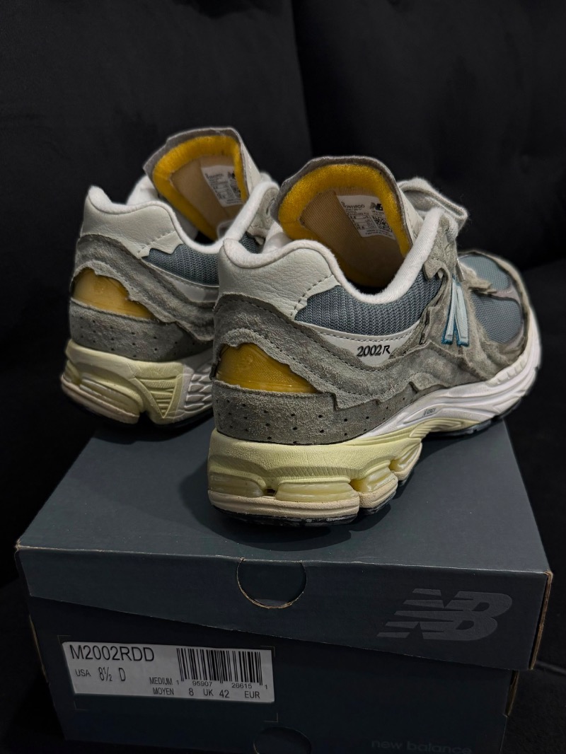 Foto 2 de New Balance 2002R Protection Pack Mirage Gray — 40, Usado