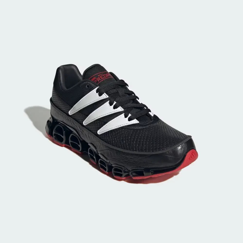 adidas Predator 94 Megaride Core Black Cloud White Better Scarlet — 38 / 39 / 39.5 / 40 / 40.5 / 41 / 42 / 42.5 / 43 / 43.5 / 44, Novo