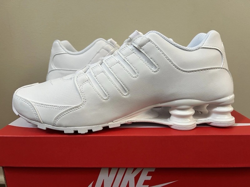 Foto 3 de Nike Shox NZ Triple White — 40.5, Novo