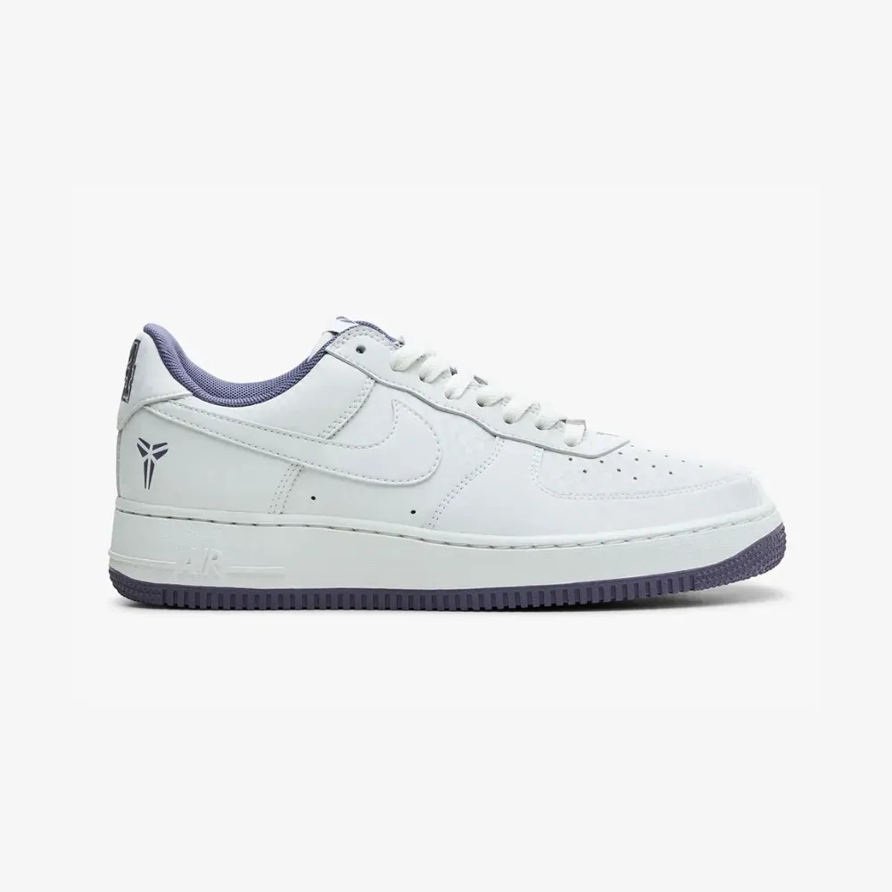 Kobe Bryant x Nike Air Force 1 Low Forever Summit White Daybreak — 44, Novo