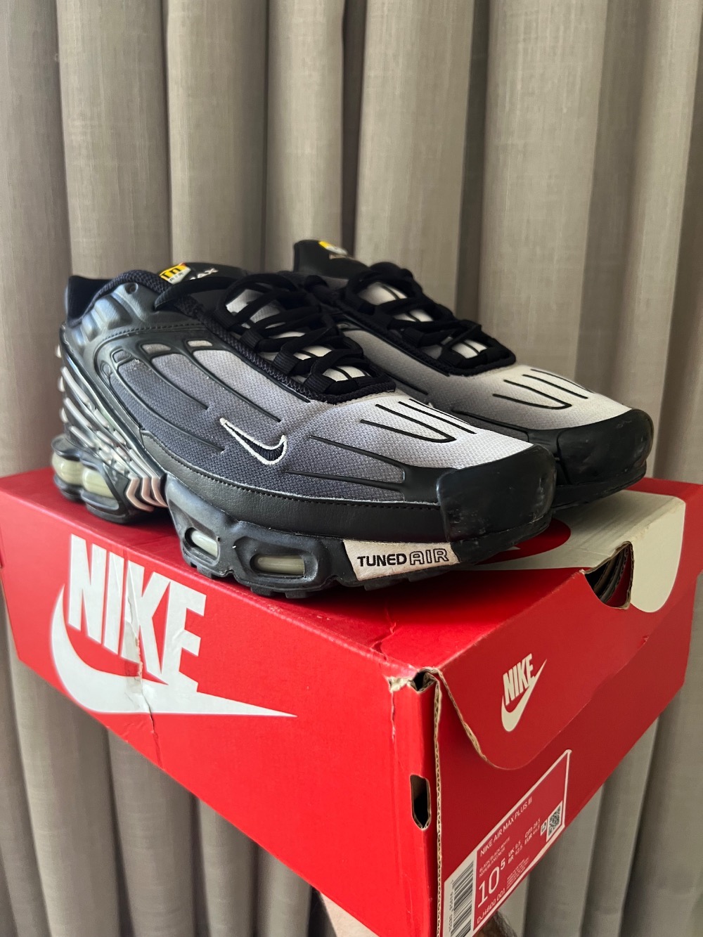 Nike Air Max Plus 3 Black White — 42.5, Usado