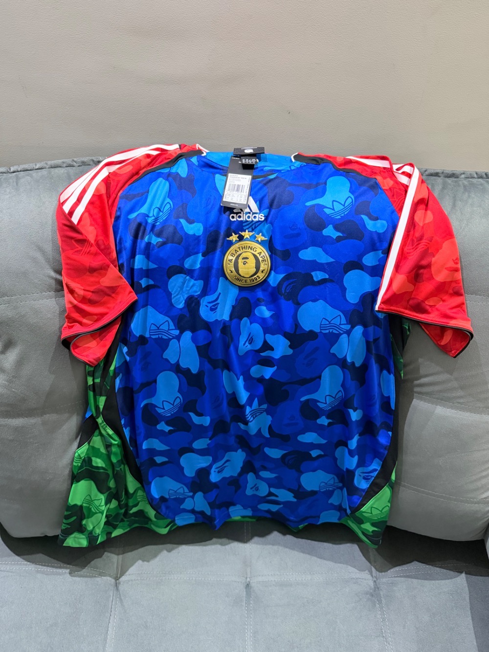 BAPE x adidas Camiseta Teamgeist H Blue Red Green — XXG, Novo
