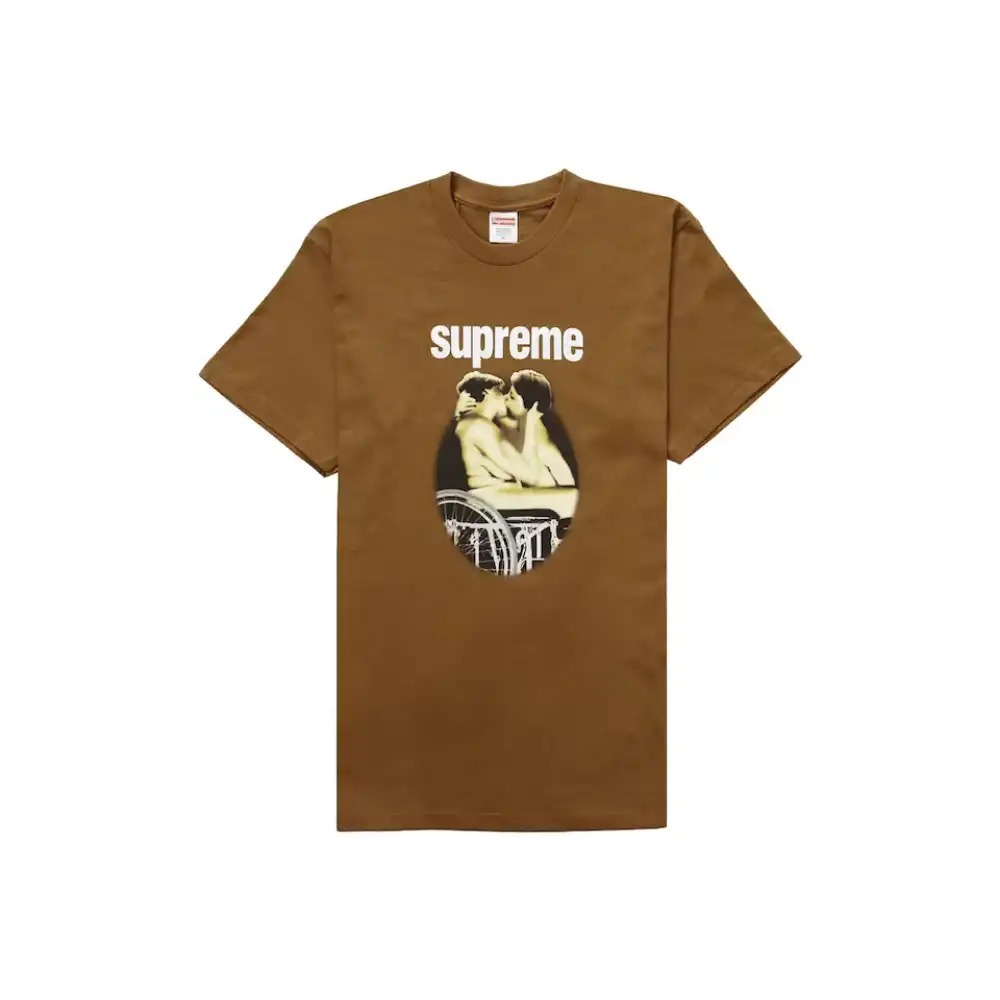 Camiseta Supreme Kiss Light Brown — M, Novo